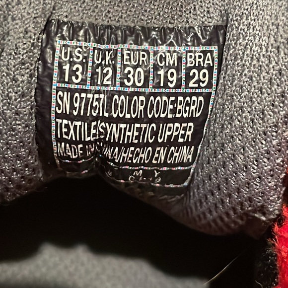 Boys shoes by sketchers sizes 13-1 - Picture 6 of 10